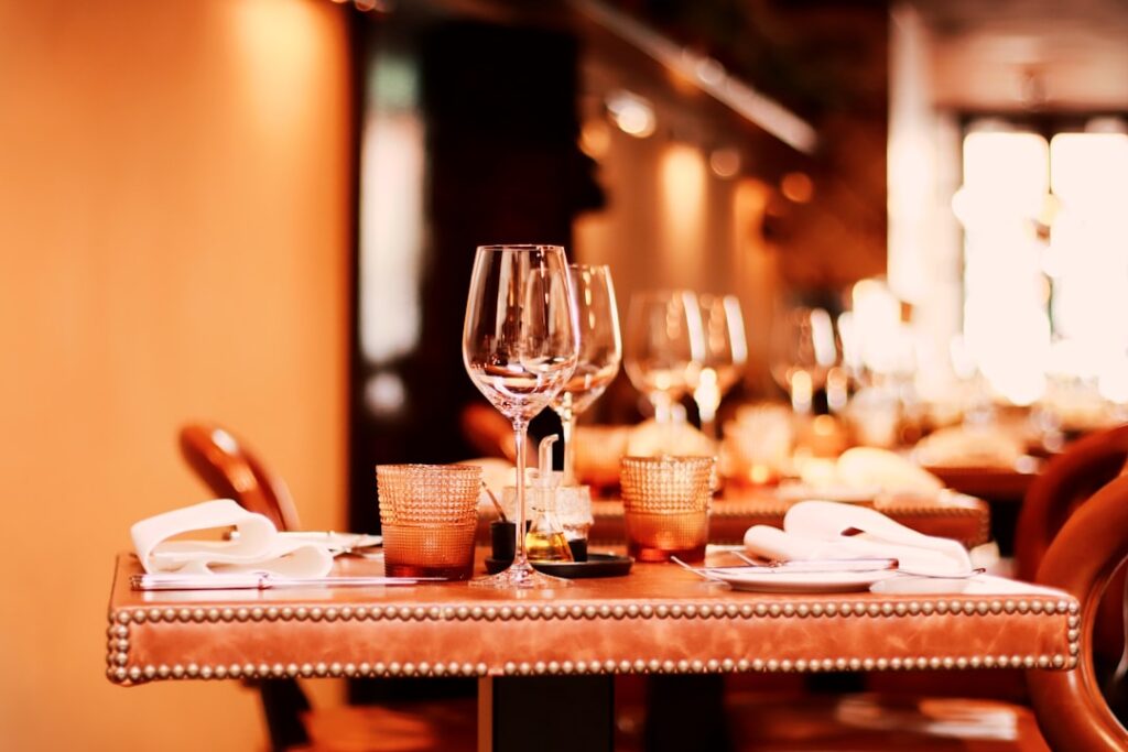 Photo discover restaurants traditional gastronomy
