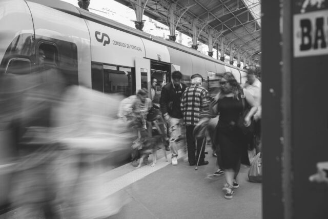 Cinci orașe europene accesibile cu trenul de noapte din România — Romanian Week