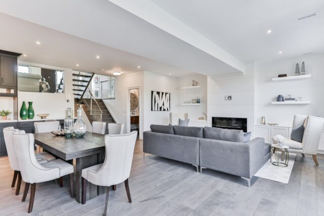 Photo real estate market