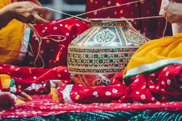 Photo common mistakes in traditions
