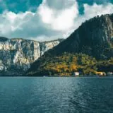 Ghidul apelor minerale din România: Beneficiile fiecărei surse explicate